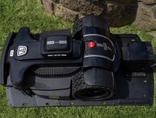 Robotická sekačka NEXTTECH Ai LX6 RTK 4WD